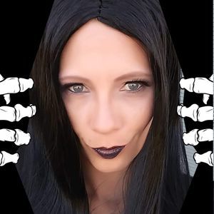 Meet your Posher, Crystal